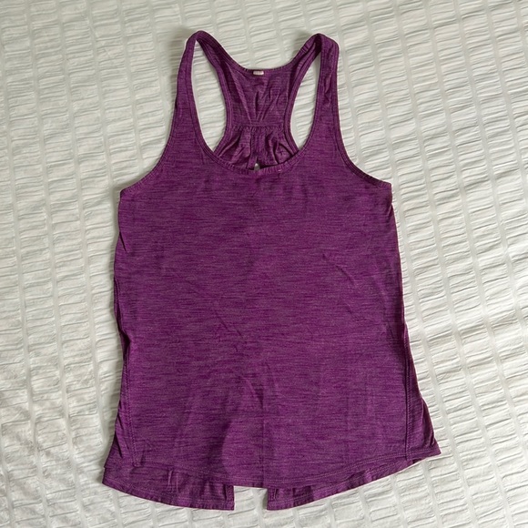 Lululemon Tank 🍋 - Picture 2 of 3